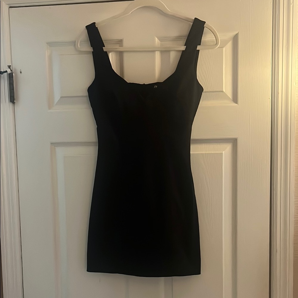 Zara Black Sleeveless Dress